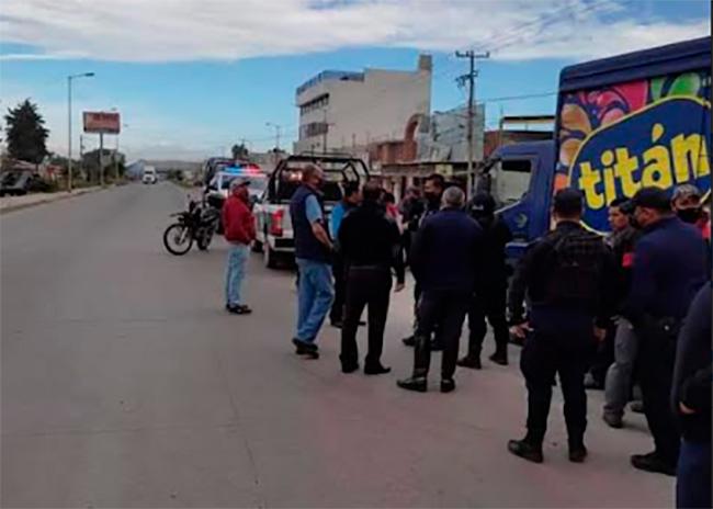 Recuperan en Amozoc camión de refrescos robado en la Puebla-Orizaba