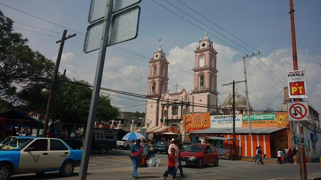 Por falta de pago paran labores en Casas de Salud de Tlacotepec