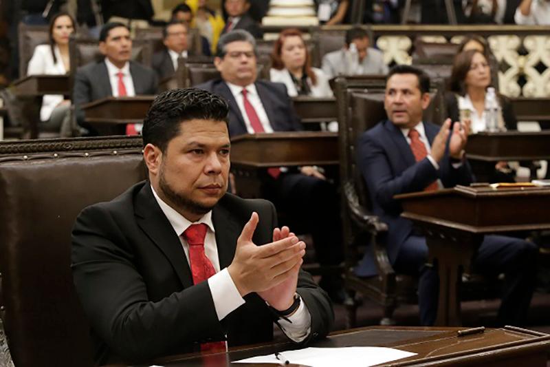 Diputados morenistas acusan al gobierno de frenar reformas