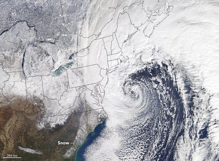 VIDEO Imágenes impactantes de tormenta invernal