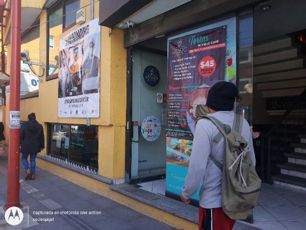 Trabajadores de restaurante en Texmelucan piden les permitan trabajar