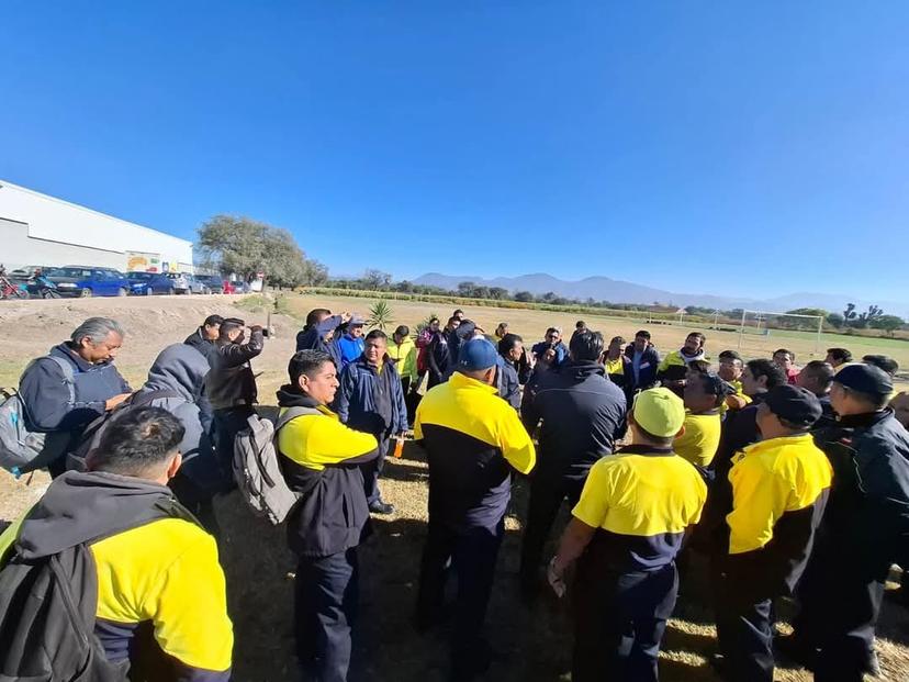 Realizan paro de labores por despido injustificado en Pepsico Tehuacán 