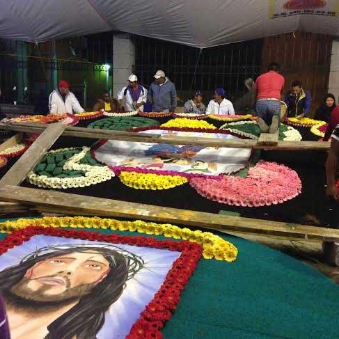 La tradición de las alfombras de Semana Santa en Acatzingo