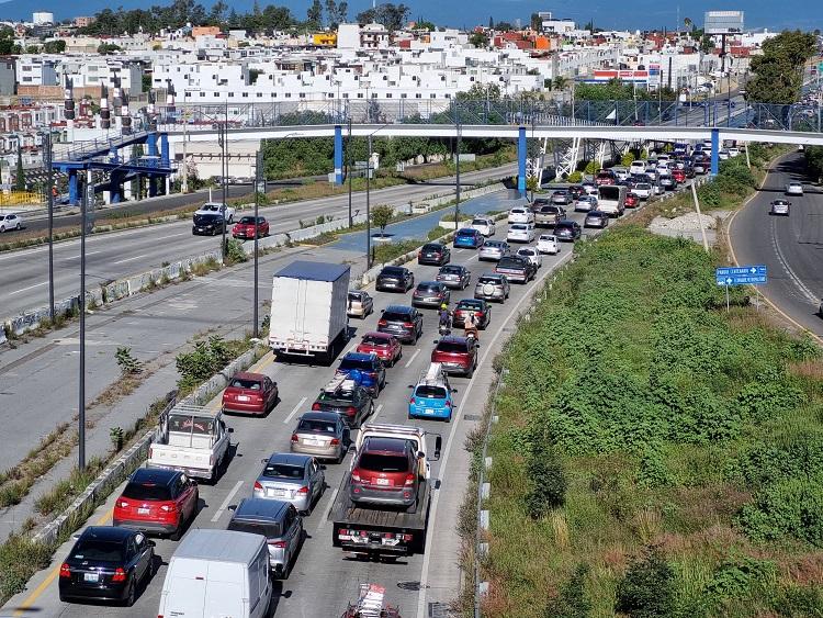 Diputados abren puerta al Hoy no Circula en Puebla por contingencias