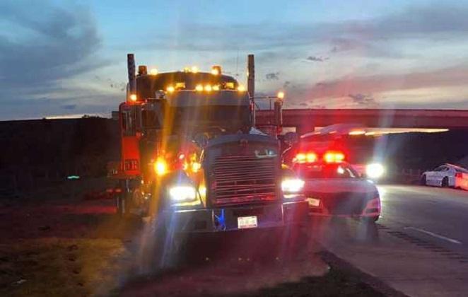 Balean a policías por frustrar robo de tráiler en el Arco Norte