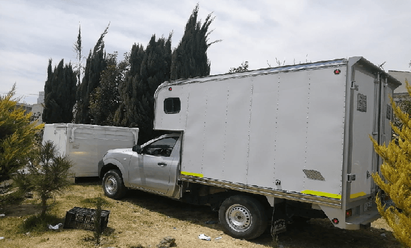 Detienen a dos hombres por robo a transportista en Puebla