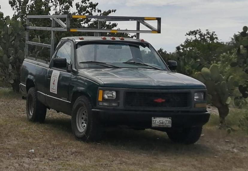 Roban camioneta a una cuadra del Palacio Municipal de Tecamachalco