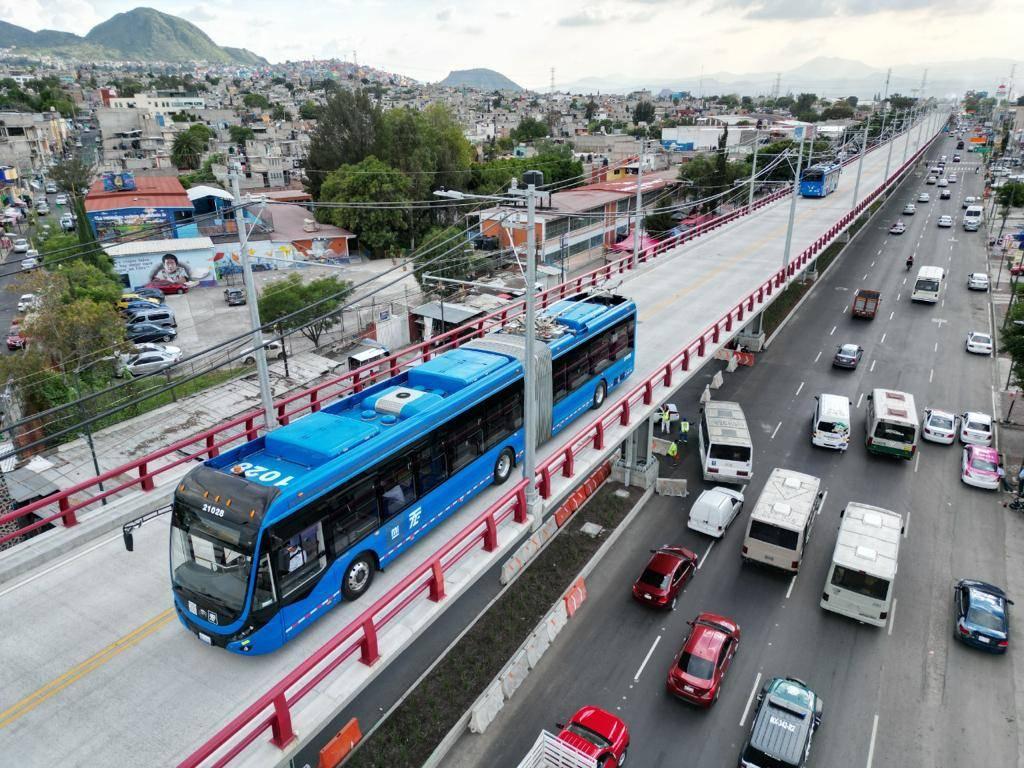 Hasta Puebla llegará el Trolebús elevado de la CDMX 