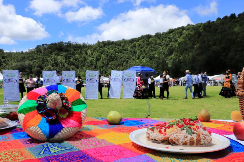 Capacita Turismo a cocineras tradicionales en manejo inocuo de alimentos