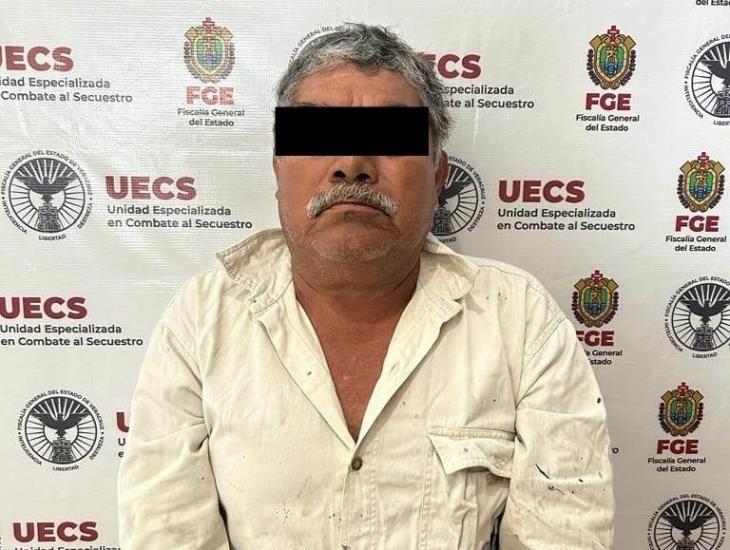 Cae Rogelio en Coatzacoalcos por secuestro de un taxista en Puebla