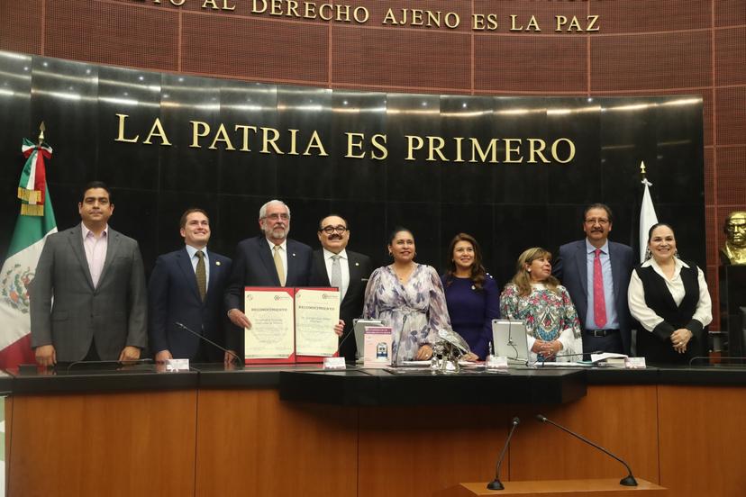 Reconoce el Congreso al rector Enrique Graue de la UNAM