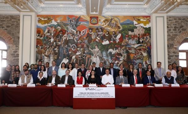 Gobierno Municipal firma convenio con universidades