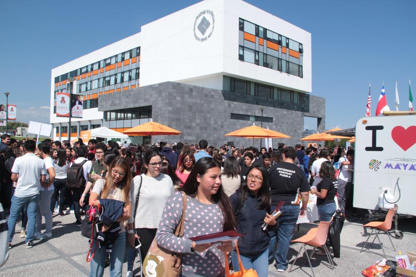 Inseguridad no disuade a universitarios de estudiar en Puebla