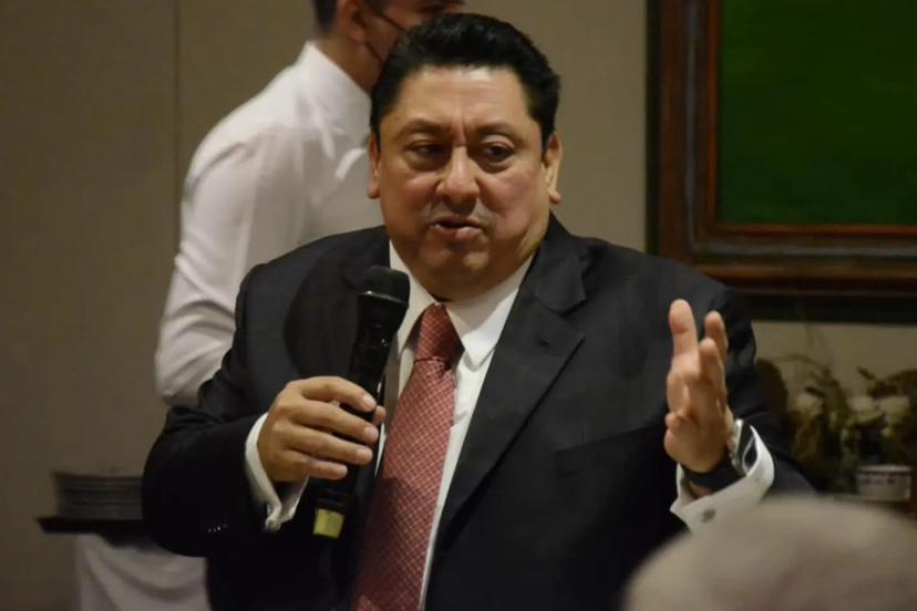 Suspenden proceso contra el fiscal de Morelos, Uriel Carmona