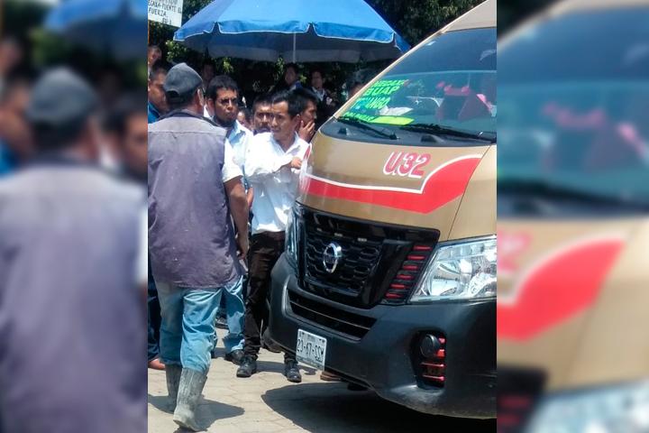 Huye conductor luego de atropellar a hombre de 77 años en Huauchinango