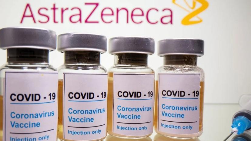 Vacuna AstraZeneca tiene mayor probabilidad de provocar trombosis