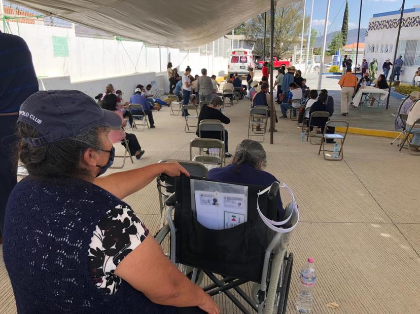 Requieren 500 voluntarios para vacunación anticovid en Atlixco