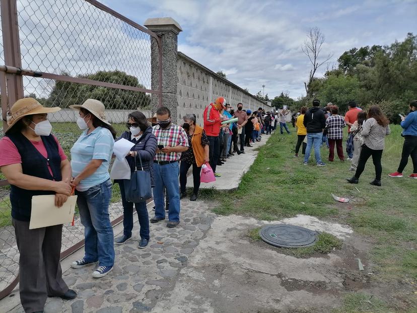 Vacunas para 40 y más se termina en algunos puntos de Texmelucan