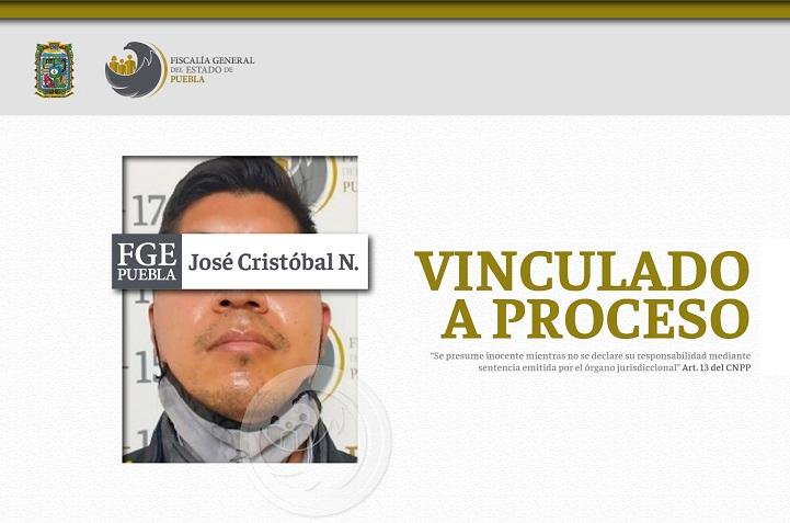 Cristóbal atropelló y golpeó a su pareja en Granjas de San Isidro