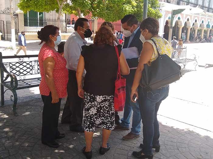 Exigen retiro de ambulantes de calles aledañas al mercado La Purísima en Tehuacán