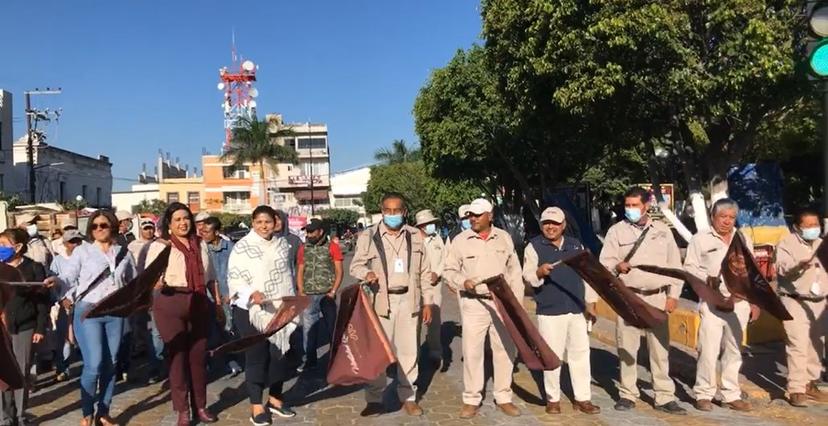 Con uniformes viejos vectores inician tercera jornada de descacharramiento en Izúcar  