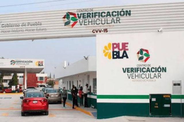 Puebla clausura centros de verificación en Izúcar y Tehuacán