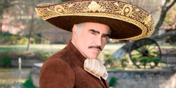 VIDEO Vicente Fernández se disculpa públicamente por polémico video