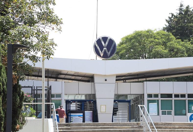 Otra vez VW se va a paro técnico en la producción de Taos y Jetta