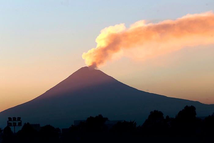 Popo registra 33 exhalaciones en 24 horas