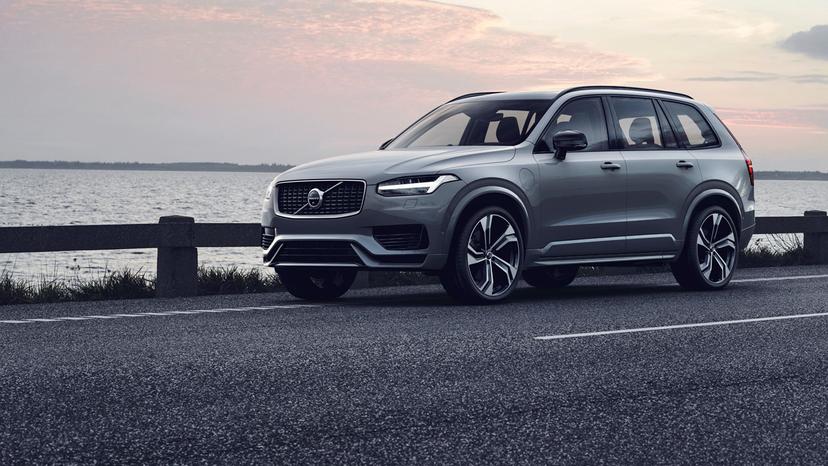 Emite Profeco llamado a revisión a autos Volvo modelo XC90