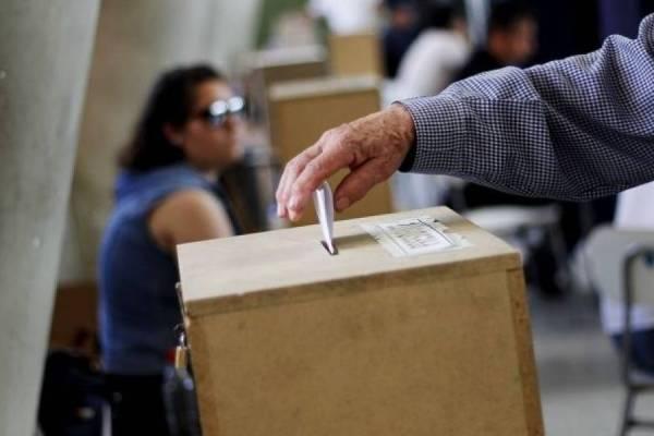 Listas, boletas electorales para diputaciones en el distrito 10