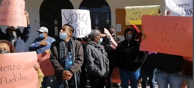 Toman presidencia auxiliar de San Lorenzo Teotipilco para exigir recuento de votos