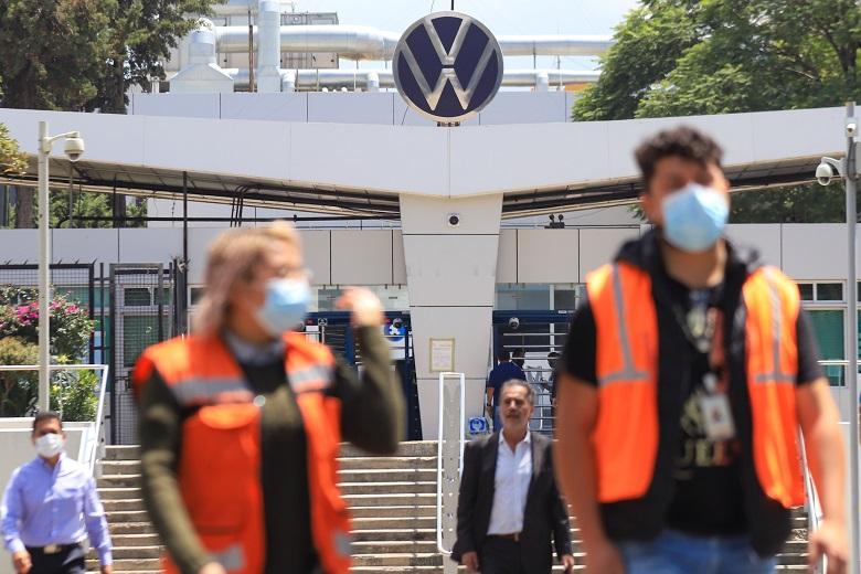 Es suficiente el aumento salarial de 11%, señala VW a su sindicato