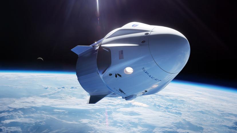 SpaceX finaliza primer viaje comercial conducido por la NASA