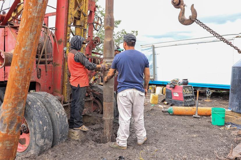 Gobierno municipal de Tepexi arranca perforación de pozo en Tula