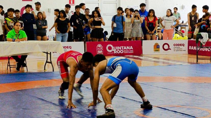 Puebla logra 50 clasificados al Macro Regional de Luchas Asociadas