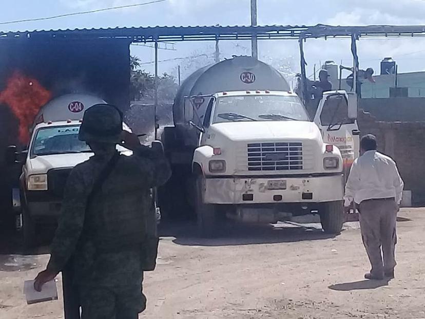 Fuga en pipa de gas ocasiona pánico en Tepeaca