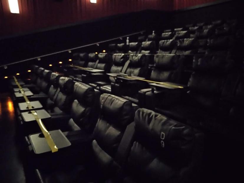 Reabrirá Puebla cines y autocinemas con aforo del 20%