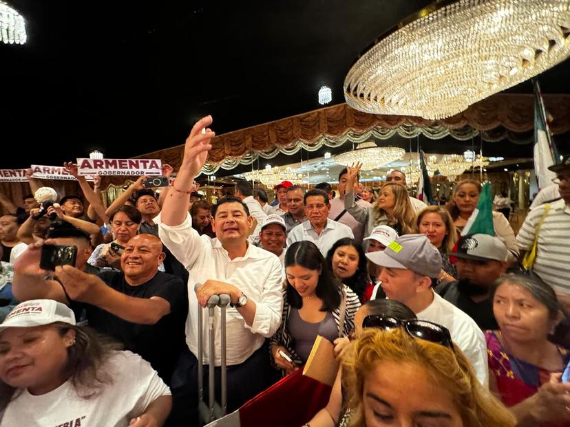 Armenta promete atender problemas relacionados con repatriaciones