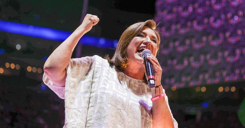 Realiza Xóchitl Gálvez cierre de precampaña en la Arena CDMX