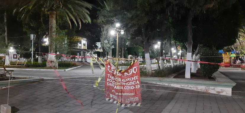 Cumple un año clausurado zócalo de Tecamachalco por Covid