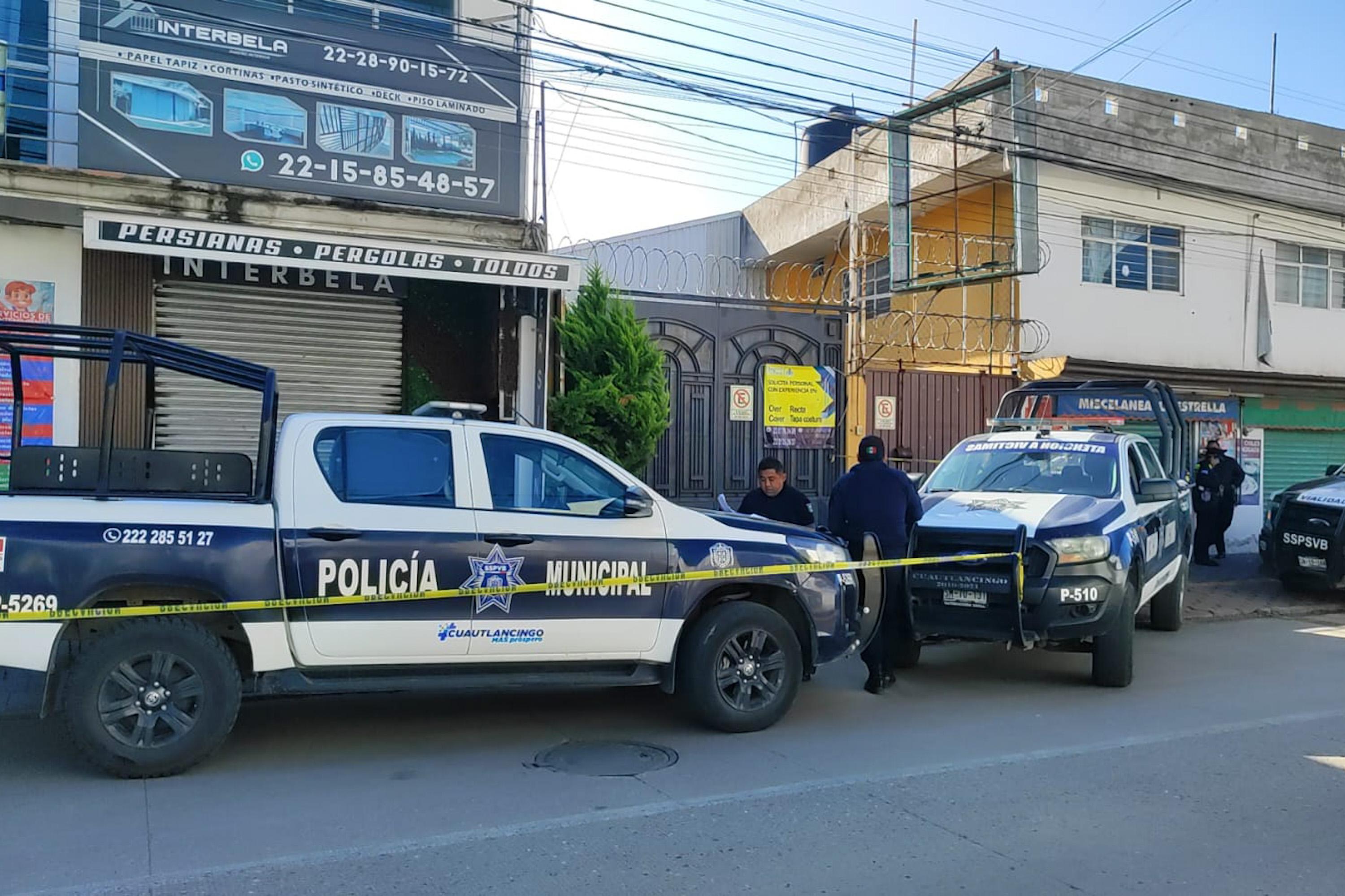 Localizado cadáver de un hombre sobre la avenida Tlaxcala en el municipio de Cuautlancingo, Puebla.