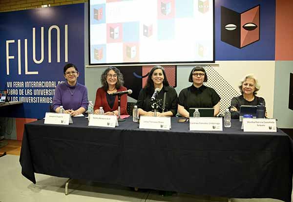 En la UNAM se impulsa la investigación feminista.