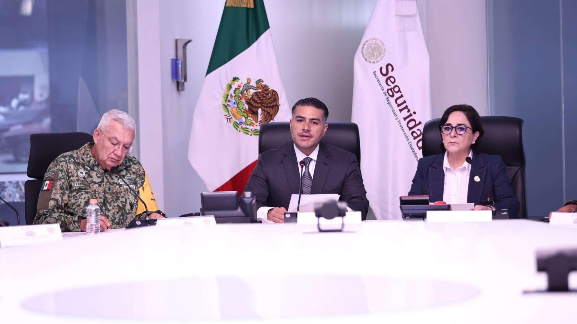 Harfuch en el Comité Nacional de Emergencias