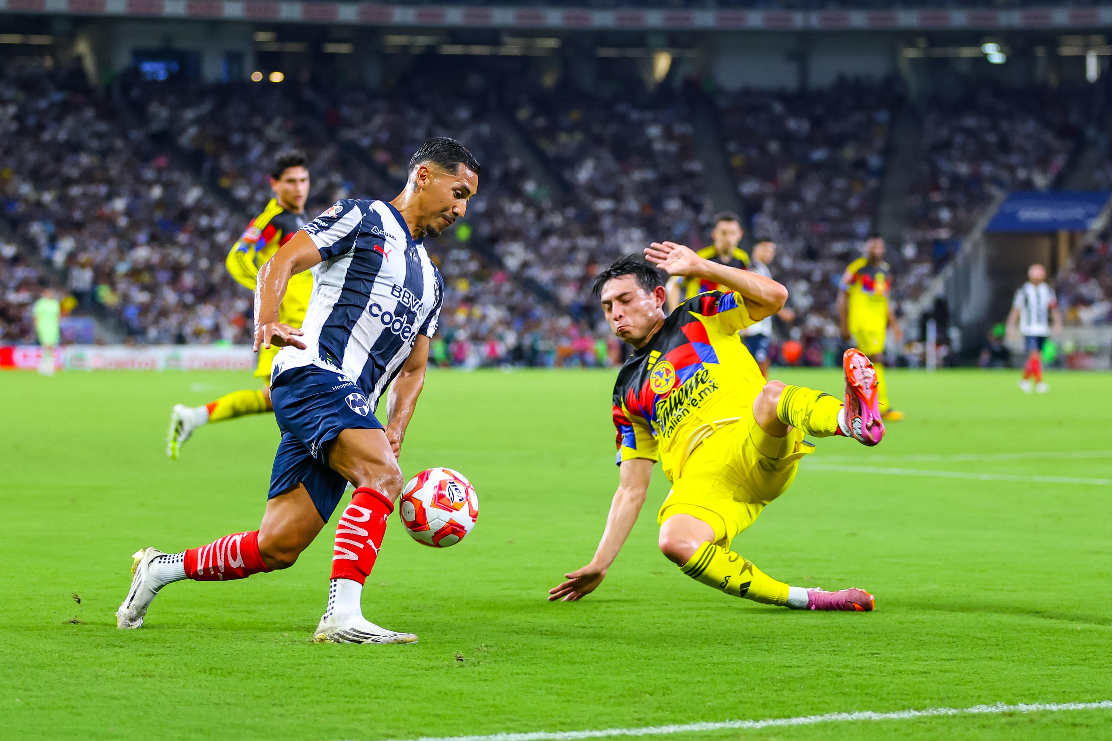 Monterrey y América terminaron con empate a dos.