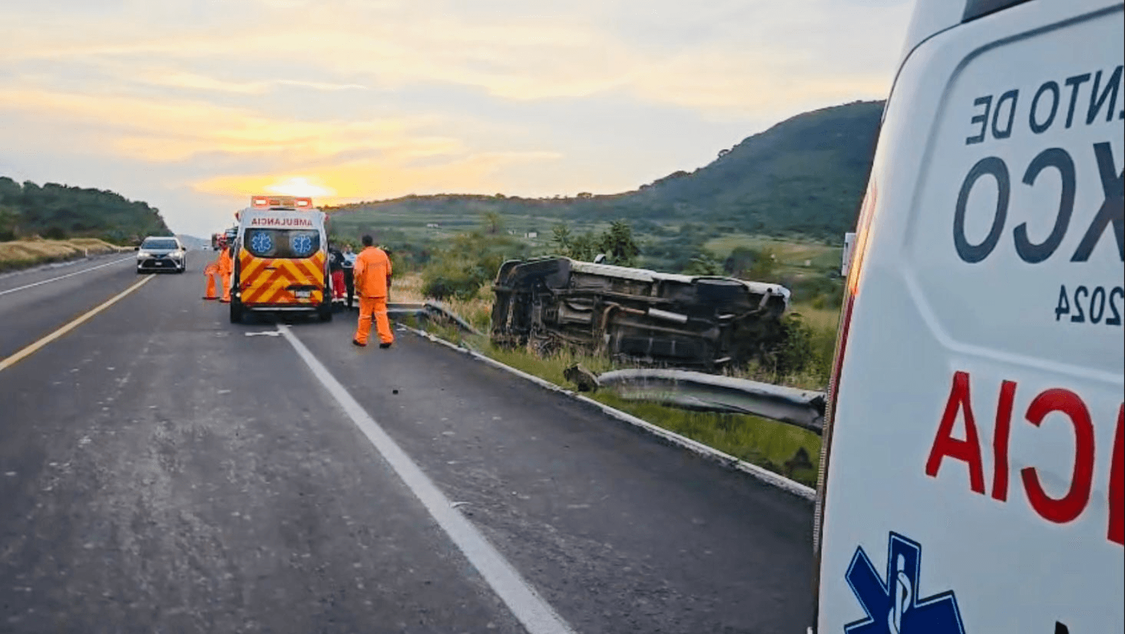 Atlixco: alcohol, accidente y abandono en la autopista Siglo XXI