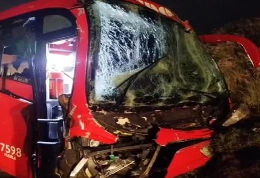 Dos accidentes mantienen cerrada la autopista Amozoc-Perote 