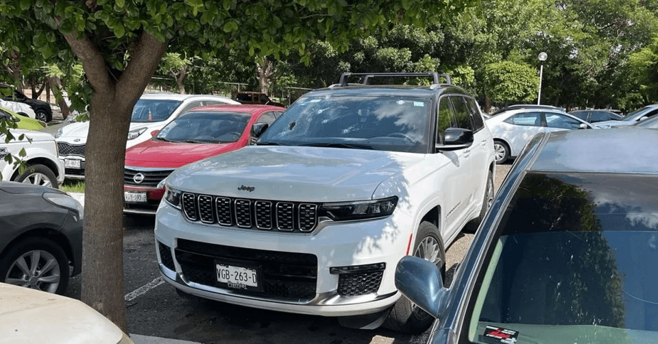Gobernador de Sinaloa, Rubén Rocha Moya, informó que su nieta resultó ilesa después del intento de robo de la camioneta en la que viajaba.