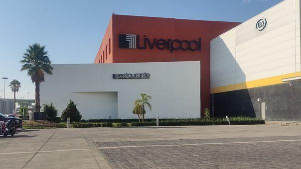 Liverpool, establecimiento de ropa, artículos y más...