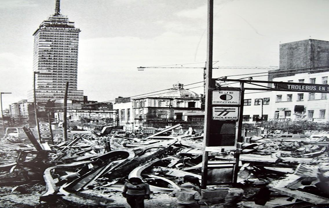 Imagen del desastre del sismo del 19 de septiembre de 1985 en la Ciudad de México.